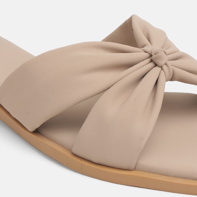 Mochi Women Beige Casual Slippers (SKU: 41-589-20-36)