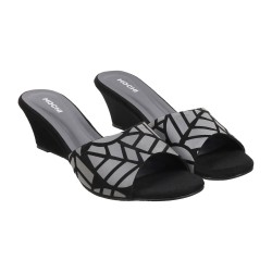 Women Black Casual Sandals