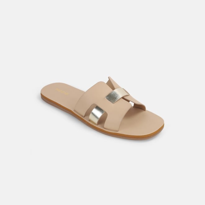 Mochi Women Off-White Casual Slip Ons