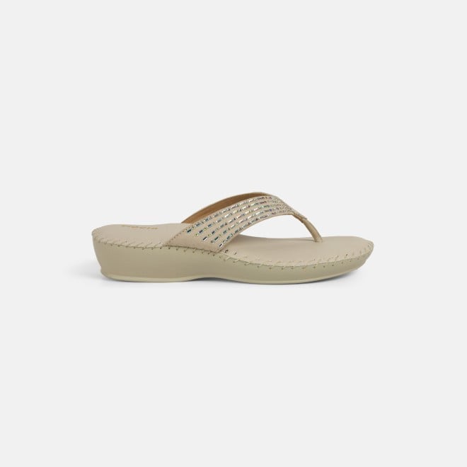 Mochi Women Beige Casual Slippers (SKU: 44-1675-20-36)