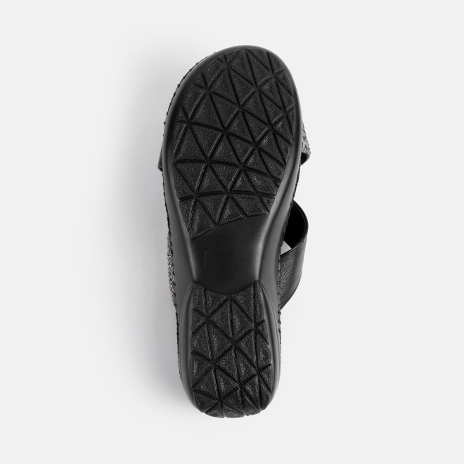 Mochi Women Black Casual Slip Ons (SKU: 44-168-11-36)