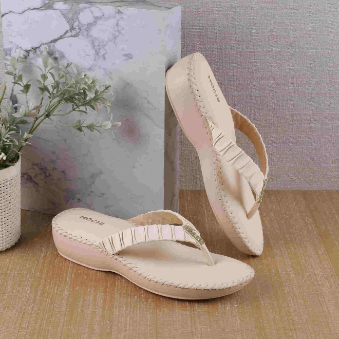 Mochi Women Beige Casual Slippers (SKU: 44-171-20-37)