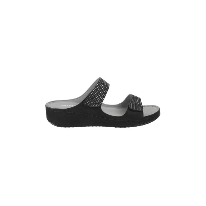 Mochi Women Black Casual Slippers & Flip Flops (SKU: 44-206-11-38)