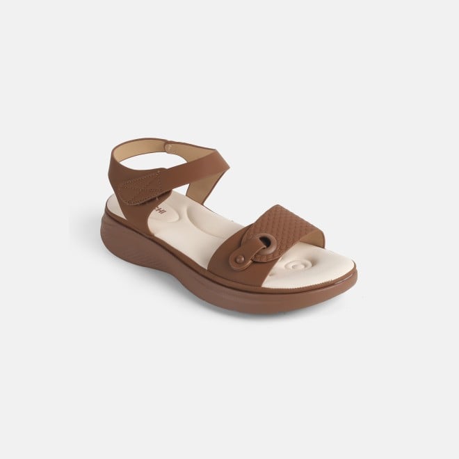 Mochi Women Tan Casual Sandals