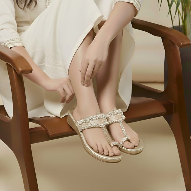 Mochi Women Gold Ethnic Kolhapuris (SKU: 44-244-15-36)