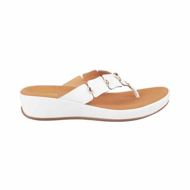 Buy Mochi Women White Casual Slippers Online | SKU: 44-9937-16-36 ...