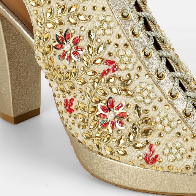 Haute Diva Women Gold Party Sandals (SKU: 54-226-15-36)