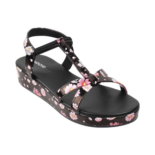 Mochi Black Casual Sandals for Girls
