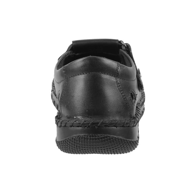 Mochi Men Black Casual Sandals (SKU: 60-86-11-42)