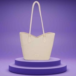 Women White Casual Shoulder Bag