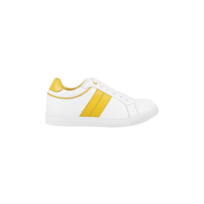 Mochi Men White Casual Sneakers (SKU: 71-131-16-43)