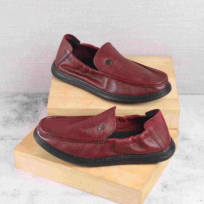 Mochi Men Maroon Casual Slip-Ons (SKU: 71-195-44-40)