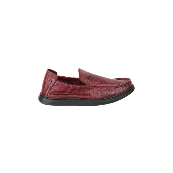 Mochi Men Maroon Casual Slip-Ons (SKU: 71-195-44-40)