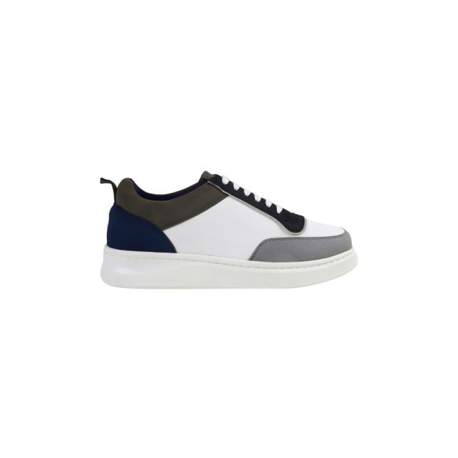 Mochi Men White Casual Sneakers (SKU: 71-212-76-40)