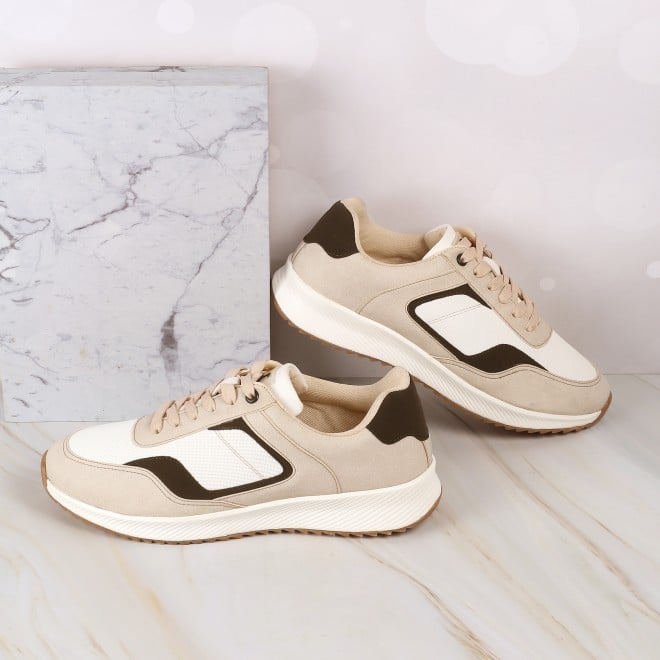 Mochi Men Beige Casual Sneakers