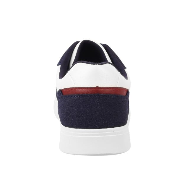 Mochi Men White Casual Sneakers (SKU: 71-256-16-40)