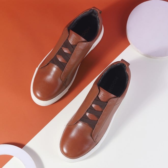 Mochi Men Tan Casual Sneakers