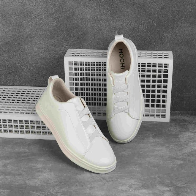 Mochi Men Off-white Casual Sneakers