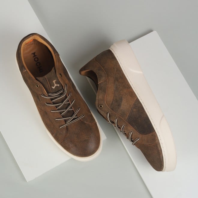 Mochi Men Camel Casual Sneakers