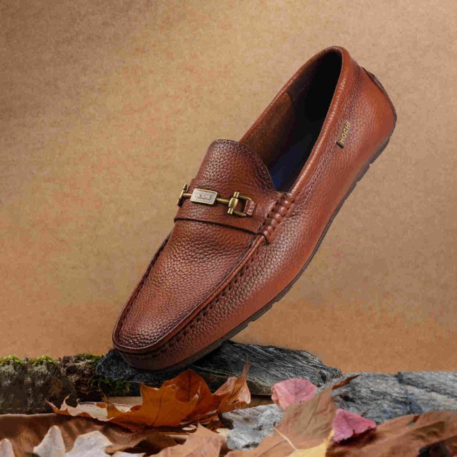 Mochi Men Tan Casual Loafers
