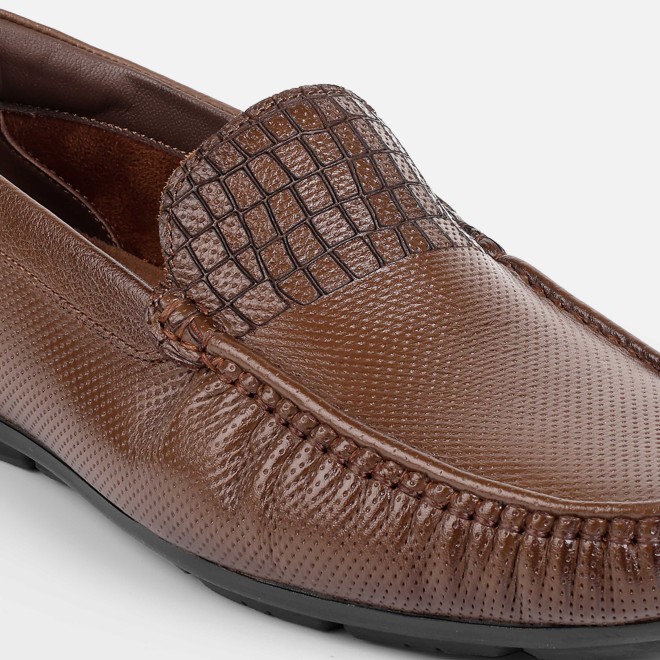 Mochi Men Tan Casual Loafers (SKU: 71-469-23-40)