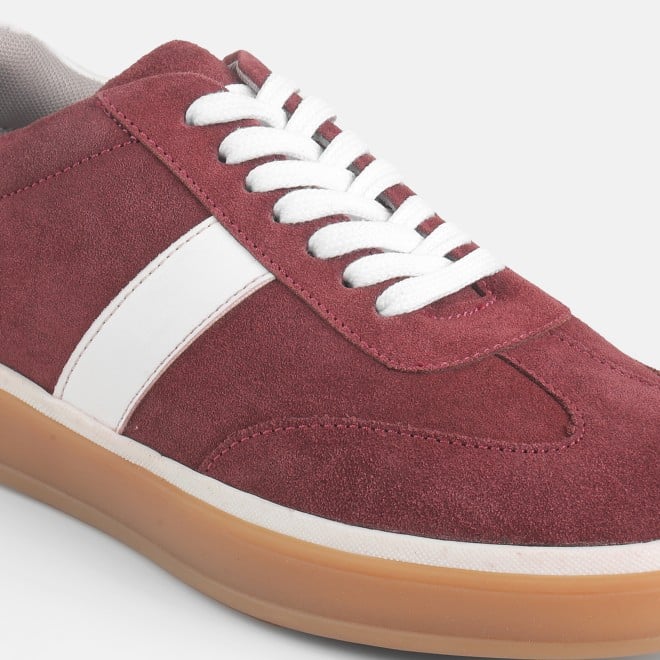 Mochi Men Maroon Casual Sneakers (SKU: 71-509-44-40)
