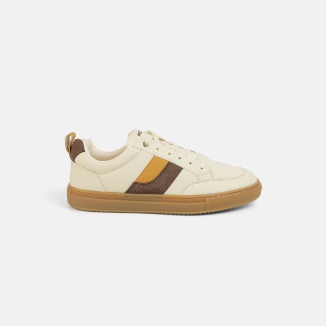 Mochi Men Off-white Casual Sneakers (SKU: 71-525-66-39)