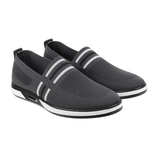 Genx Men Grey Casual Sneakers