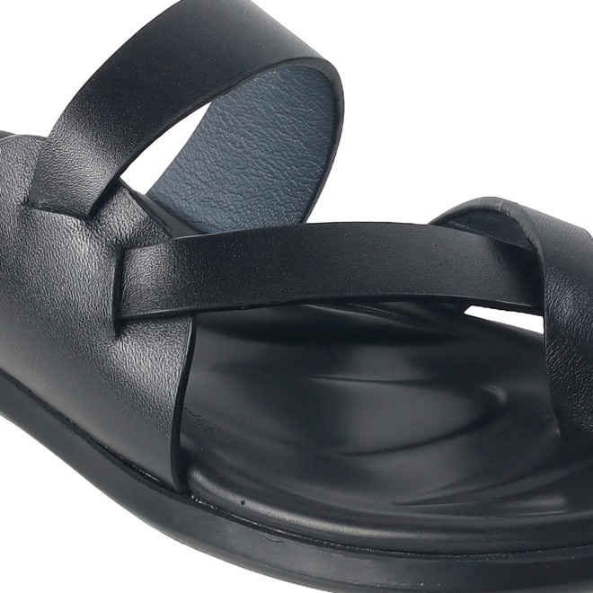 Kittens Boys Black Casual Slippers (SKU: 74-4722-11-32)