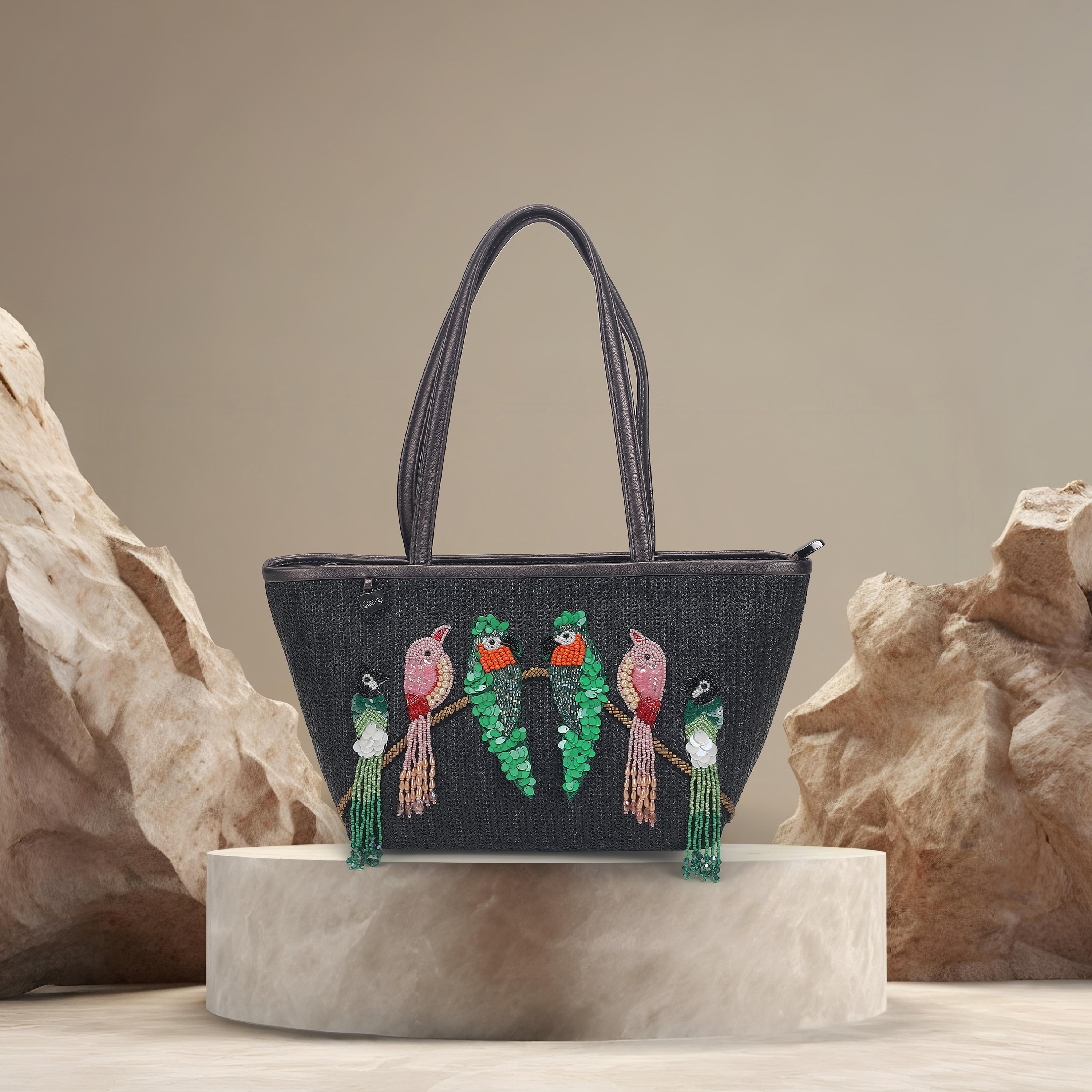 Cheemo Women Gun-metal Evening Bag