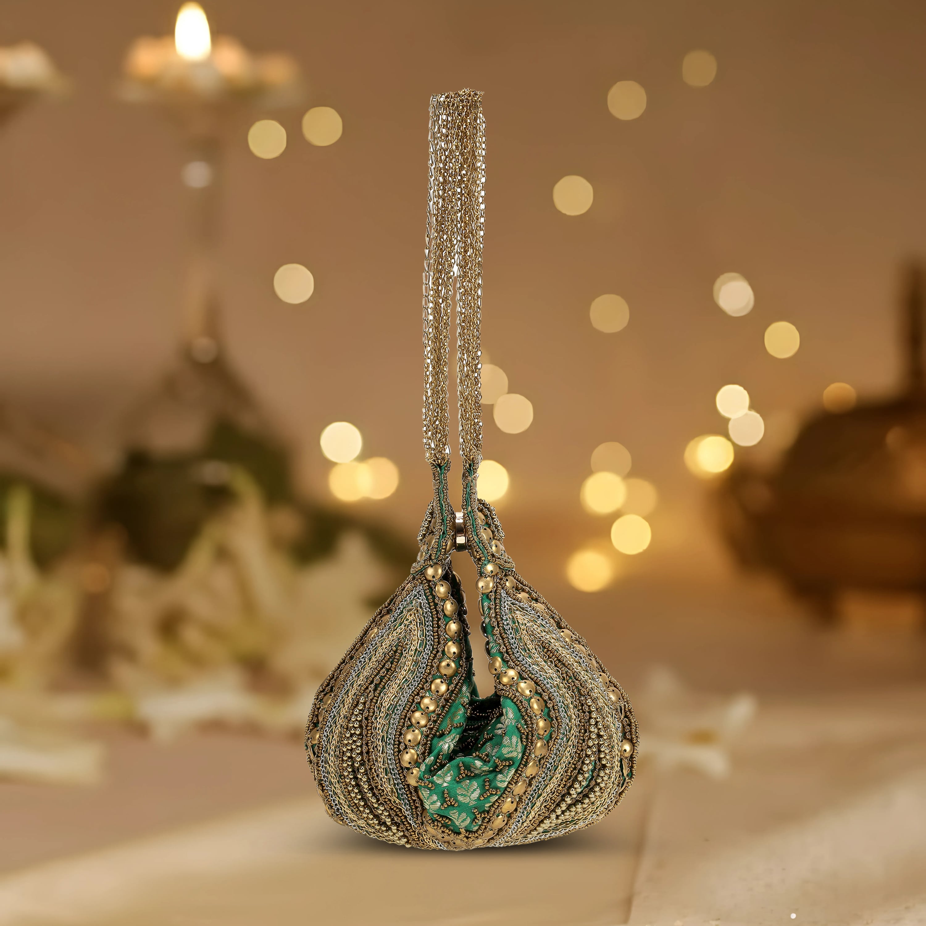 Cheemo Women Green Potlis