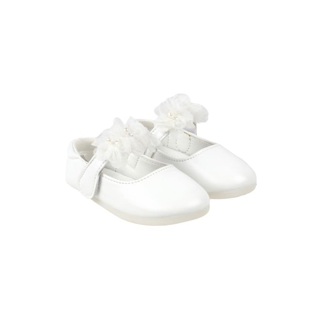 Kittens Girls White Casual Ballerinas (SKU: 78-49-16-22)