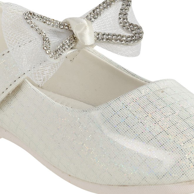 Kittens Girls White Casual Ballerinas (SKU: 78-5641-16-25)