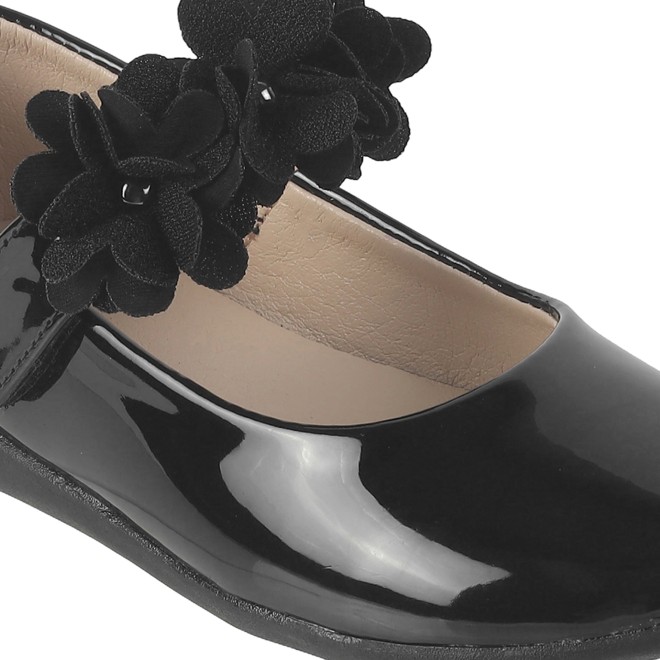 Kittens Girls Black-pat Formal Ballerinas (SKU: 78-5665-31-25)