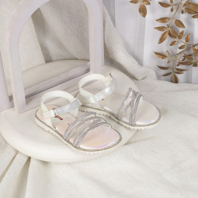 Kittens Girls White Casual Sandals (SKU: 78-5788-16-25)
