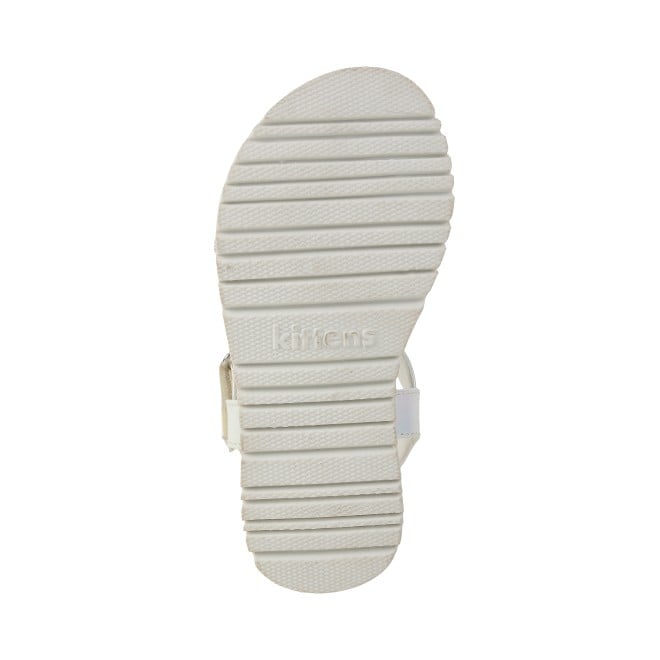 Kittens Girls White Casual Sandals (SKU: 78-5788-16-25)