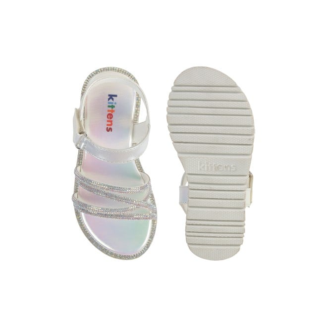 Kittens Girls White Casual Sandals (SKU: 78-5788-16-25)