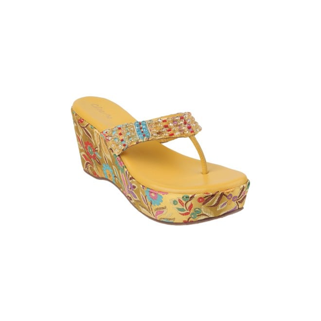 Cheemo Women Yellow Casual Slip Ons (SKU: 92-154-33-39)