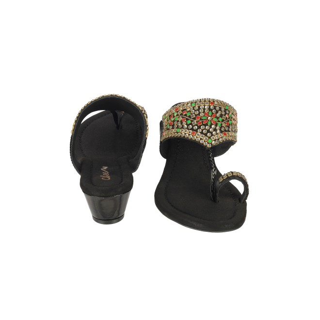 Cheemo Women Black Ethnic Kolhapuris (SKU: 92-156-11-36)