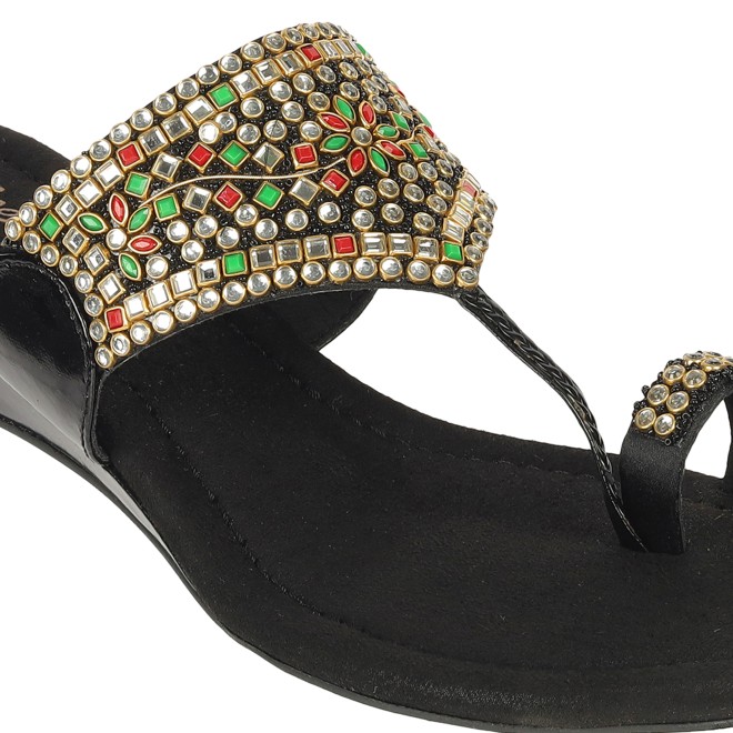 Cheemo Women Black Ethnic Kolhapuris (SKU: 92-156-11-36)