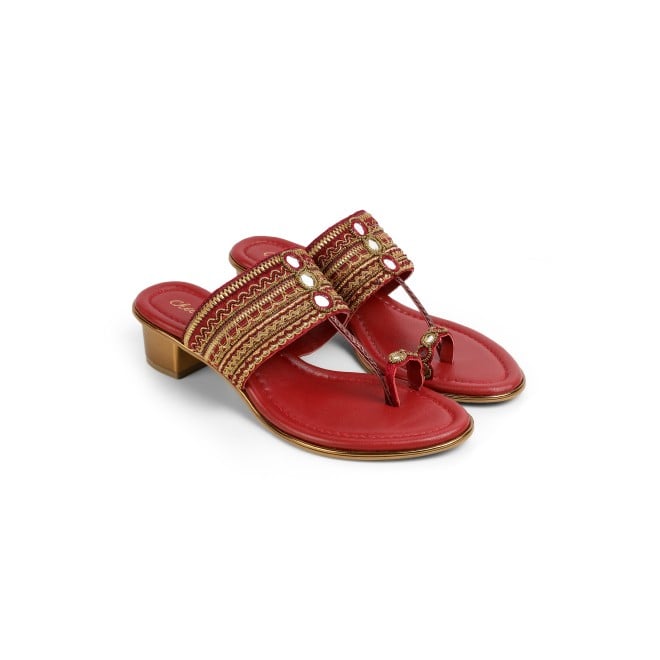 Cheemo Women Maroon Ethnic Kolhapuris (SKU: 92-157-44-36)