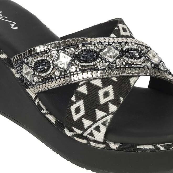 Cheemo Women Black Casual Slip Ons (SKU: 92-160-11-36)