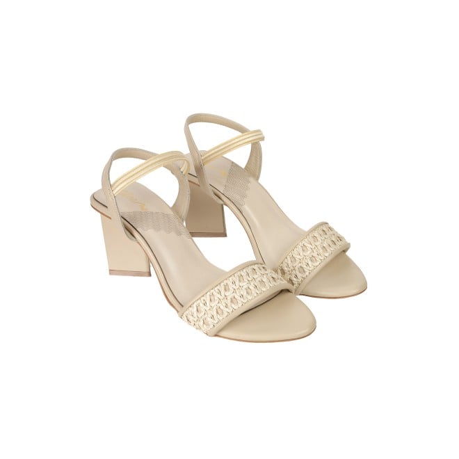 Cheemo Women Beige Casual Sandals (SKU: 92-176-20-39)