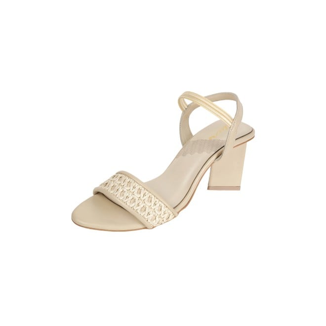 Cheemo Women Beige Casual Sandals (SKU: 92-176-20-39)