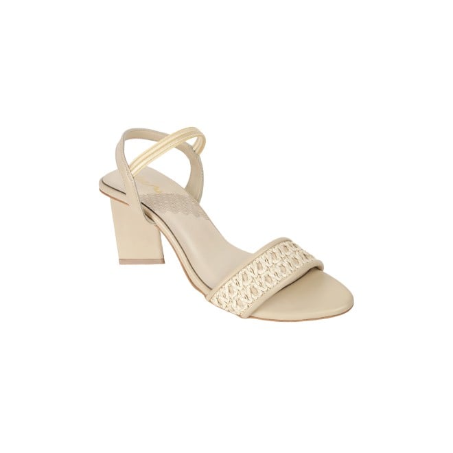 Cheemo Women Beige Casual Sandals (SKU: 92-176-20-39)