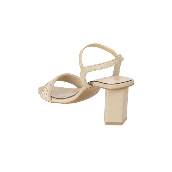 Cheemo Women Beige Casual Sandals (SKU: 92-176-20-39)