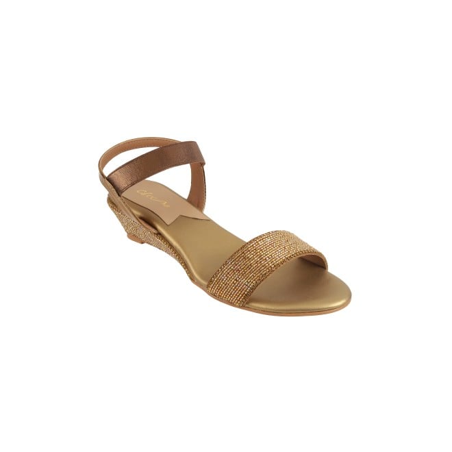 Cheemo Women Gold Casual Sandals (SKU: 92-177-15-37)