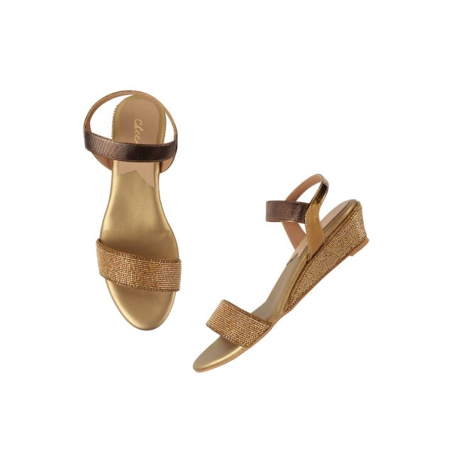 Cheemo Women Gold Casual Sandals (SKU: 92-177-15-37)