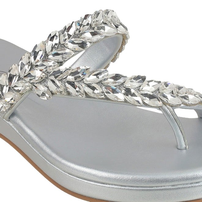 Cheemo Women Silver Ethnic Slip Ons (SKU: 92-182-27-37)