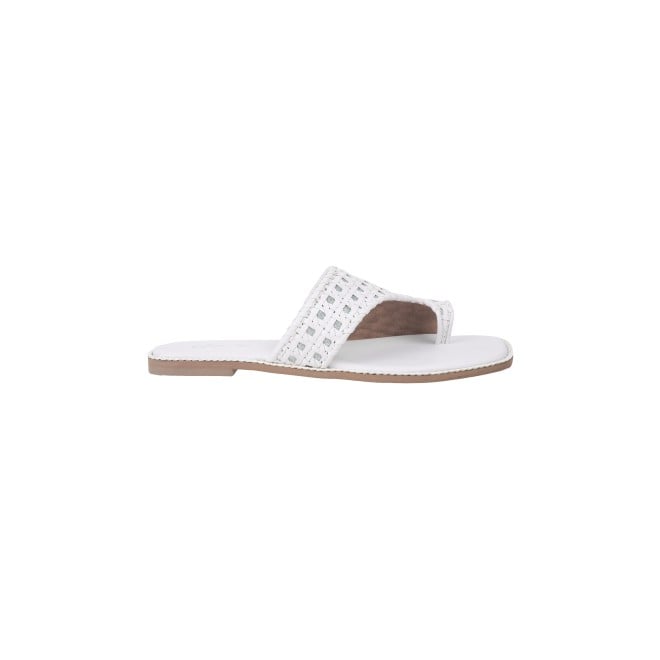 Cheemo Women White Ethnic Slip Ons (SKU: 92-183-16-37)